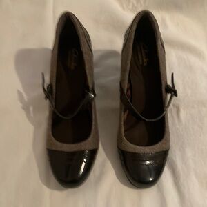 Clarks Patent Brown Tweed Comfort Heels with Retro Secretary Chic with Strap